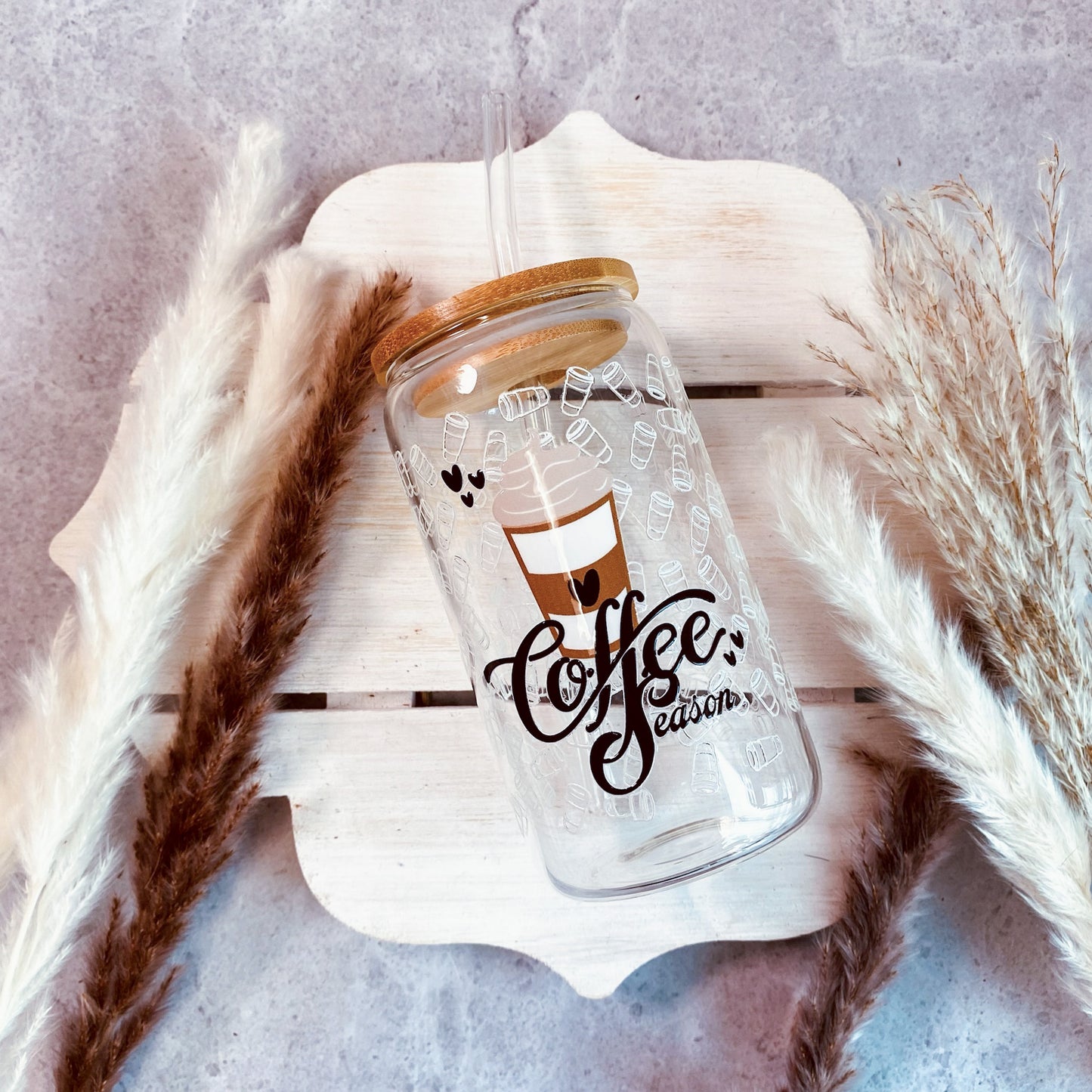Verre en vitre et paille - Coffee season